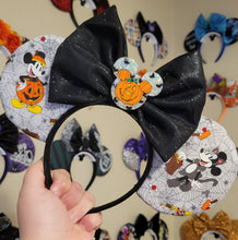Load image into Gallery viewer, Disney couples in their Halloween costume ears