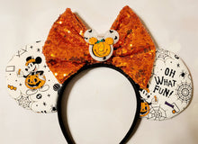 Load image into Gallery viewer, Mickey pumpkin Halloween ears