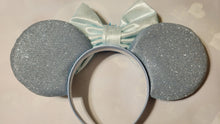 Load image into Gallery viewer, Cinderella carriage Mickey ears