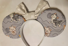 Load image into Gallery viewer, Disney cats ears headband

