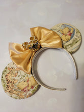 Load image into Gallery viewer, Hundred Acre Woods ears
