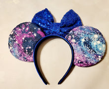 Load image into Gallery viewer, Wall E and Eve Mickey ears headband
