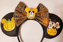 Load image into Gallery viewer, Mickey and Minnie Halloween Pumpkin ears
