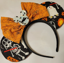 Load image into Gallery viewer, Star Wars Halloween glow in the Dark ears
