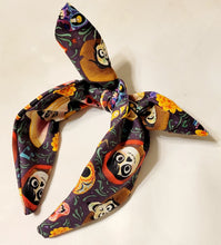 Load image into Gallery viewer, Coco themed knottyheadband
