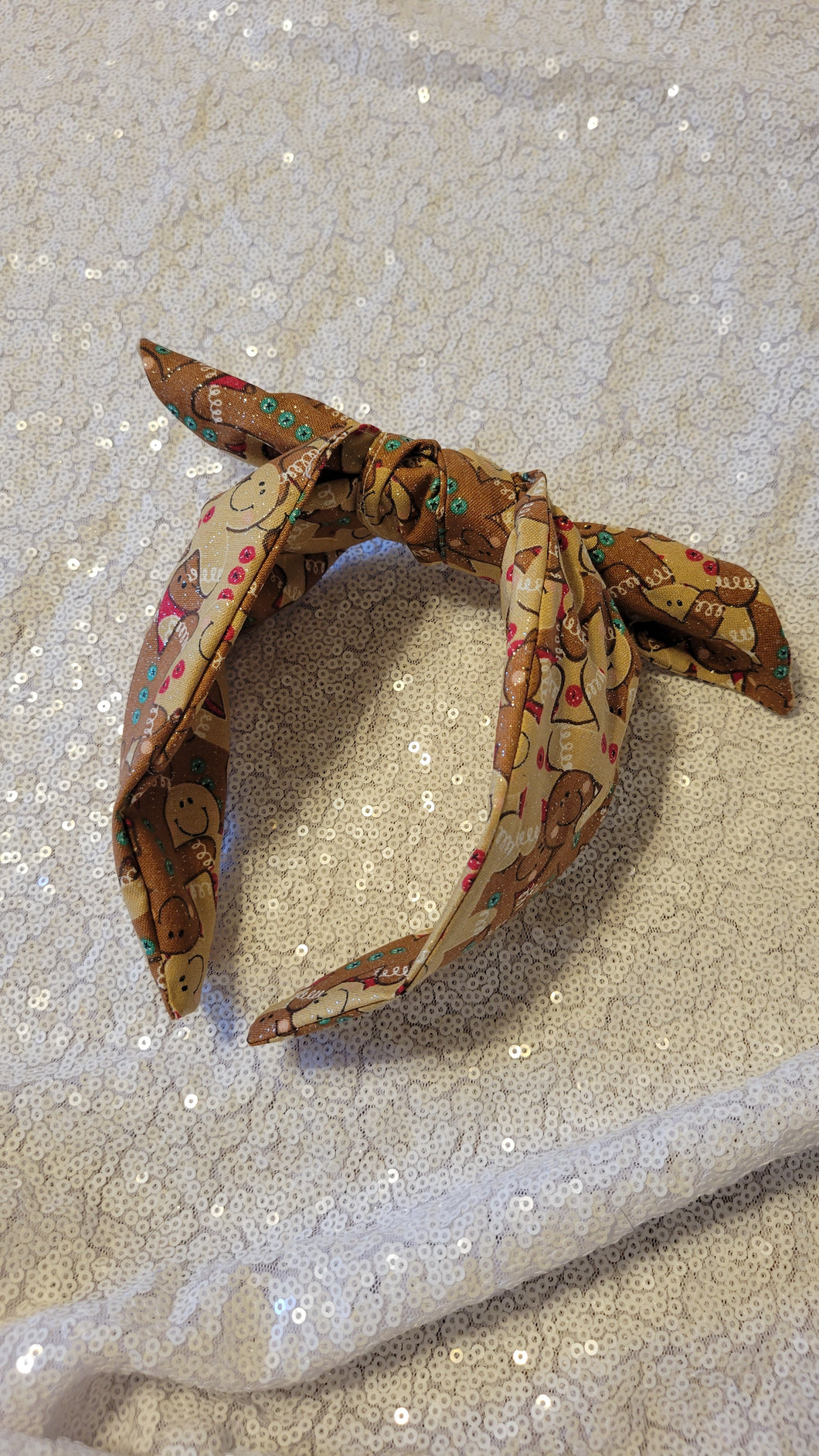 Gingerbread men knotty headband