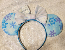Load image into Gallery viewer, Snowflake glitter ears
